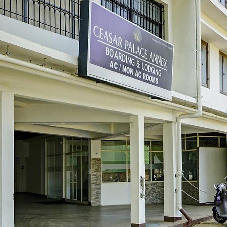 Super Hotel O Ceasar Palace Annex Thodupuzha Exterior foto
