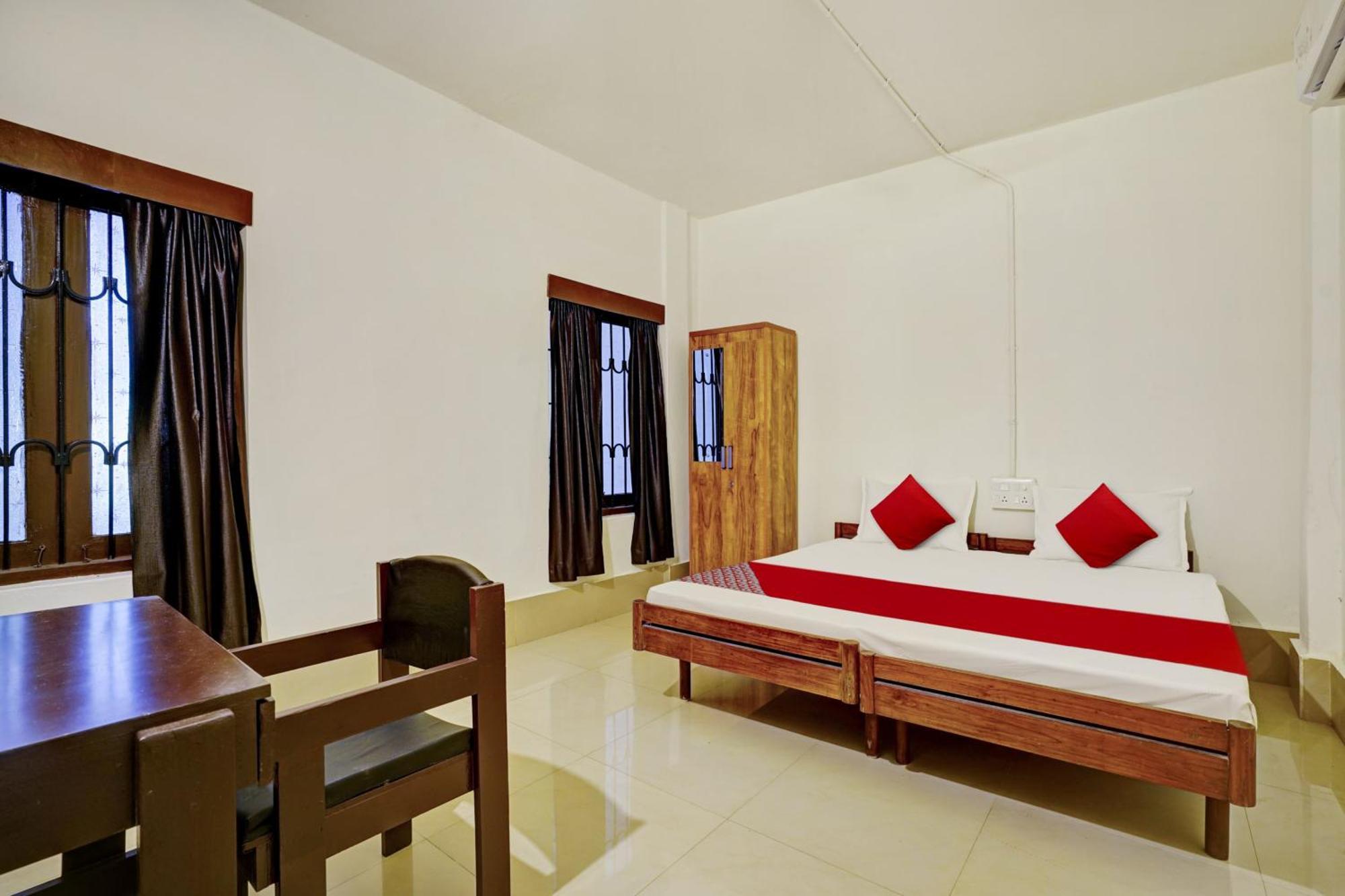 Super Hotel O Ceasar Palace Annex Thodupuzha Exterior foto